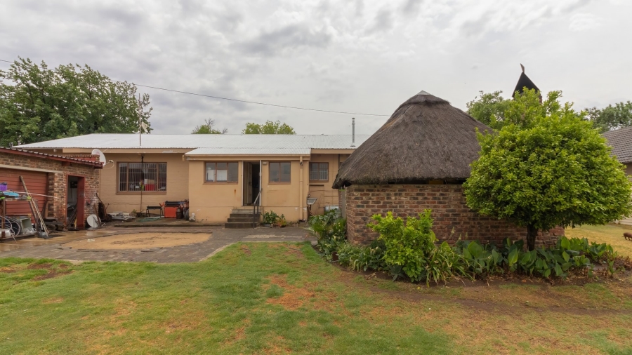4 Bedroom Property for Sale in Morewag Free State